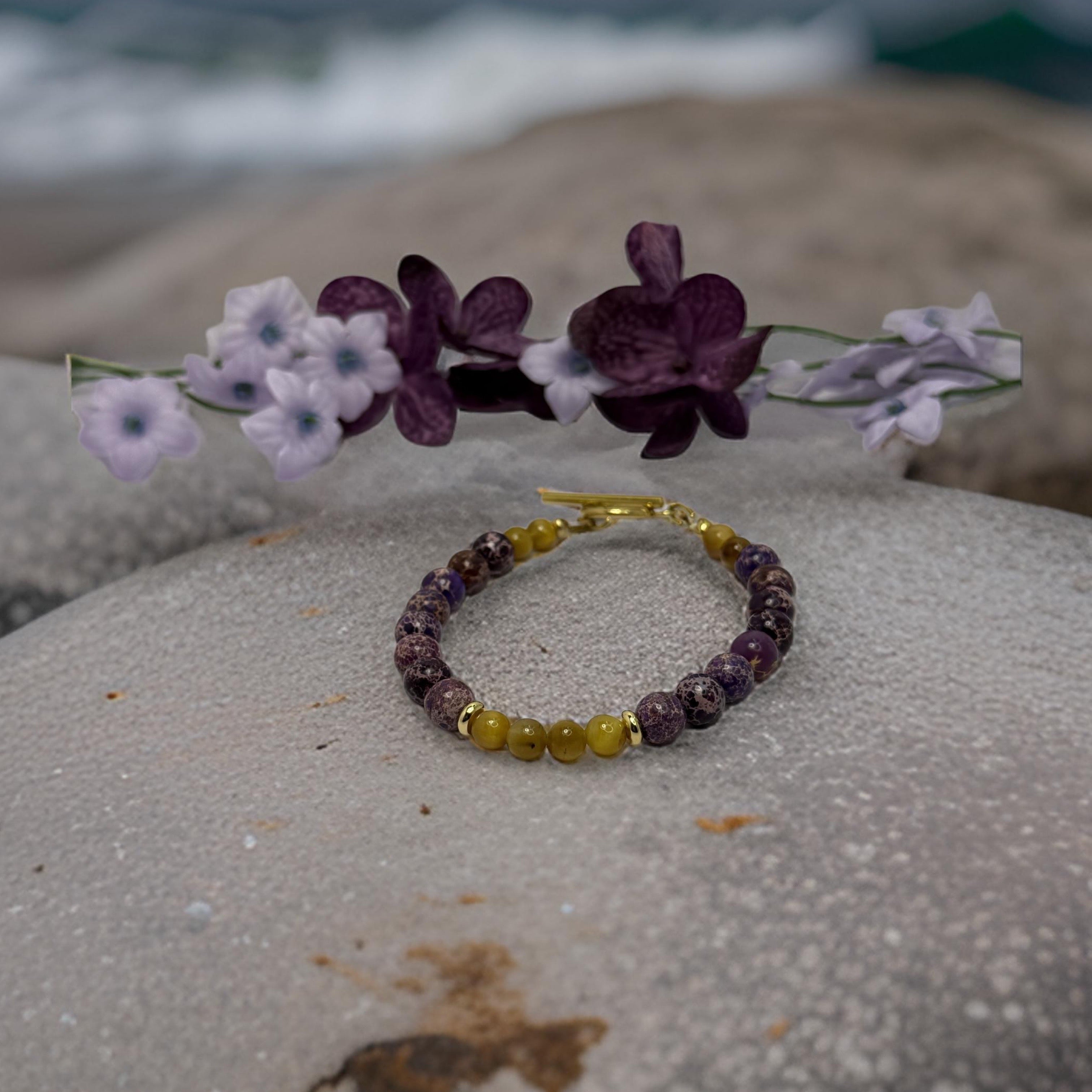 Exquisite Purple Jasper & Gold Tiger Eye Bracelet – Luxurious Gold Clasp