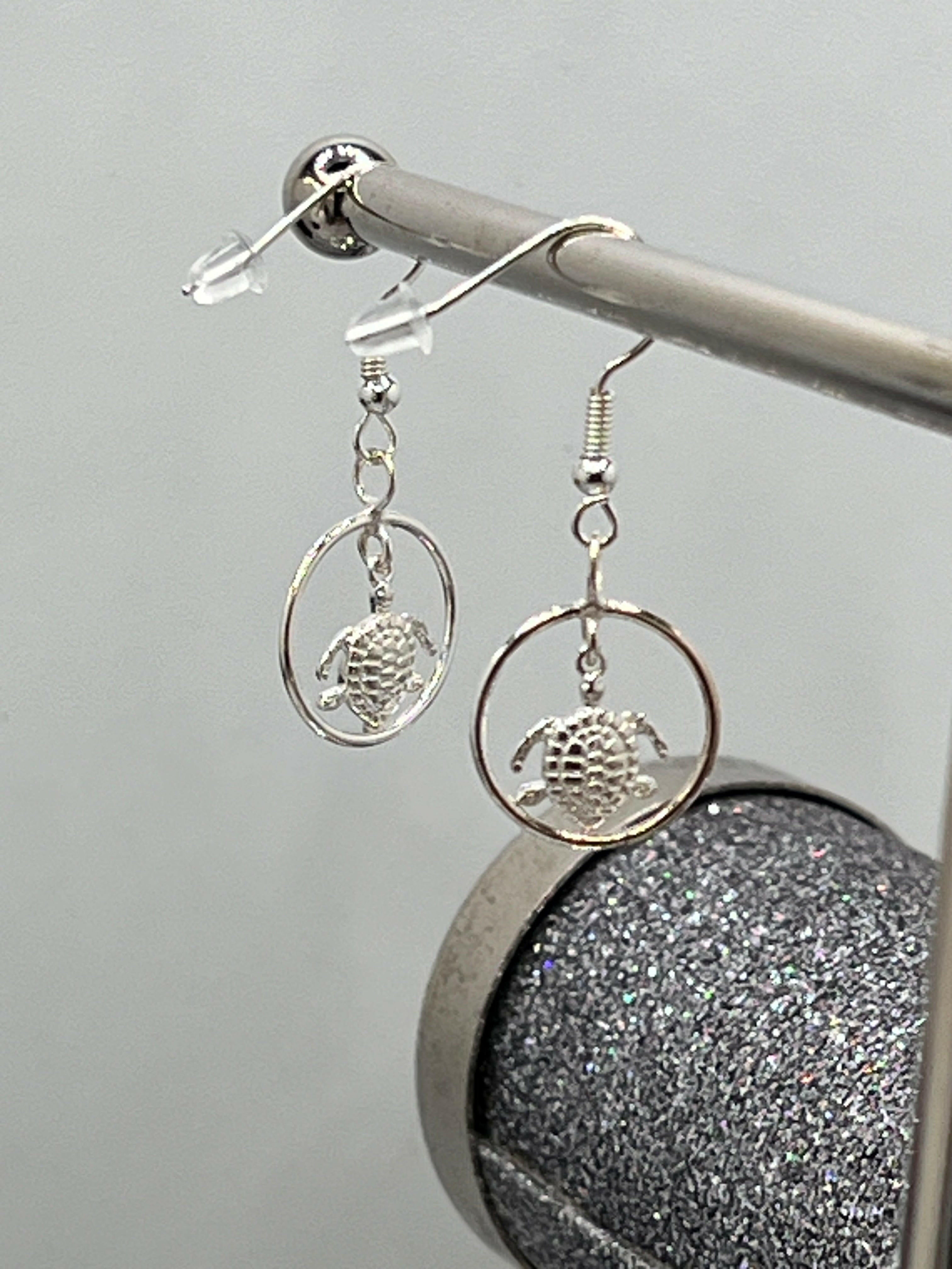 Bec Sue Jewelry Shop Jewelry sterling silver / all sterling silver turtle and wire Sterling Silver Sea Turtle Earrings, Turtle Earrings Tags 723